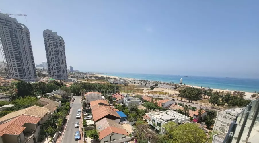 ¡No se lo puede perder!,agradable,con terraza,Buena ubicación,Buen negocio,Buena oportunidad,Buena orientación,tranquilo,luminoso,En una calle tranquila,en un hermoso edificio,Lugar tranquilo,Piso alto con vista,Estándares altos,excelente estado,Cerca del mar,Proyecto de calidad,Vista al mar