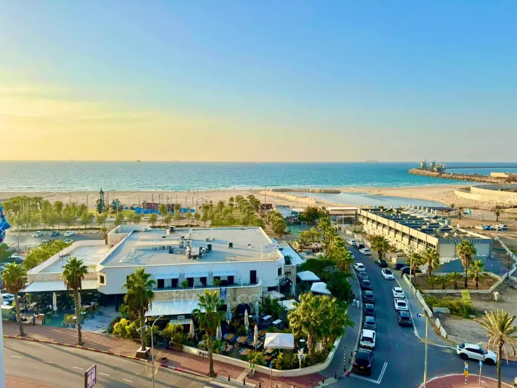 Negocio excepcional junto al mar en Ashdod