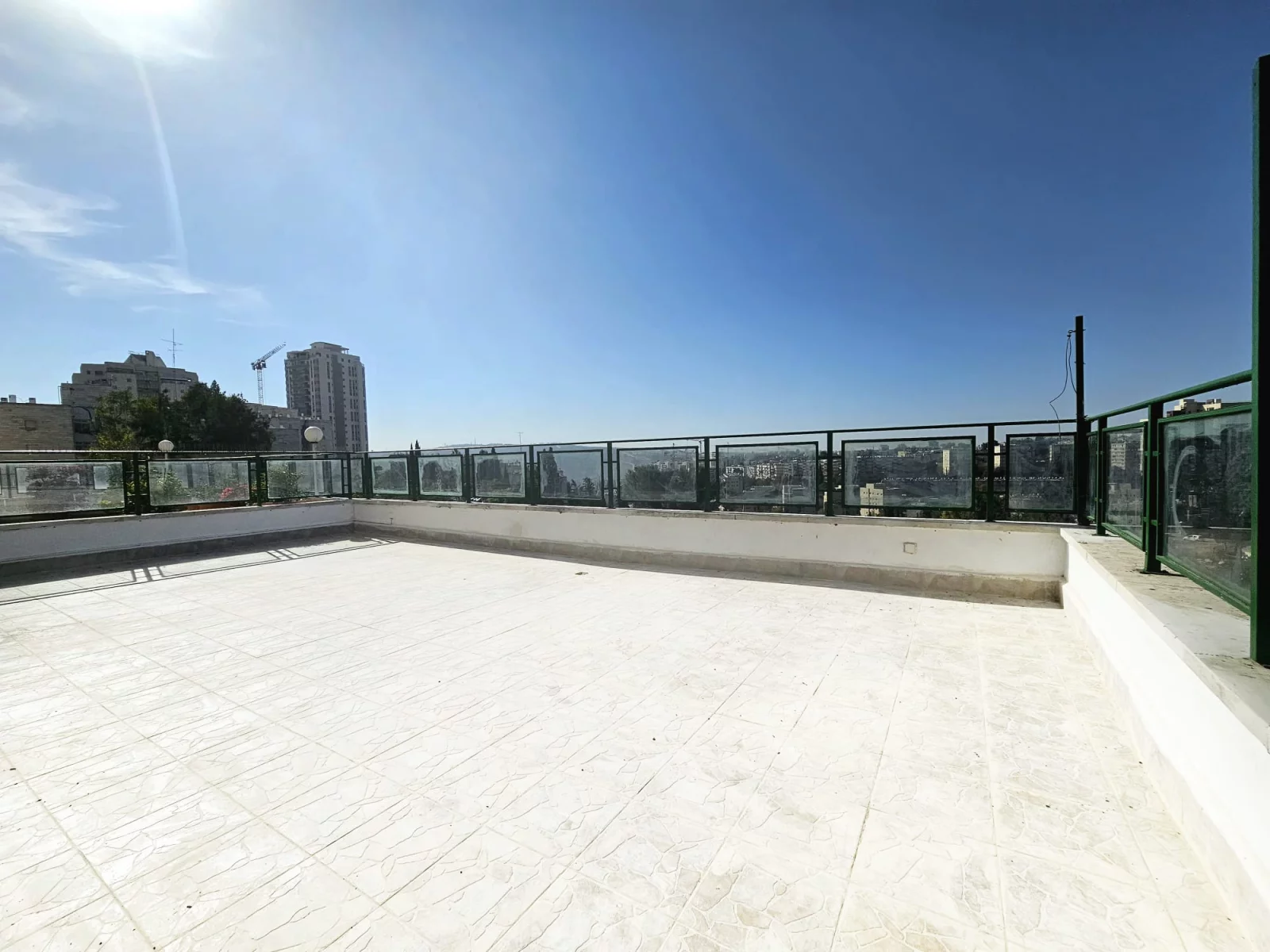 De la place pour vivre, recevoir et profiter du plein air à Ramat Sharet