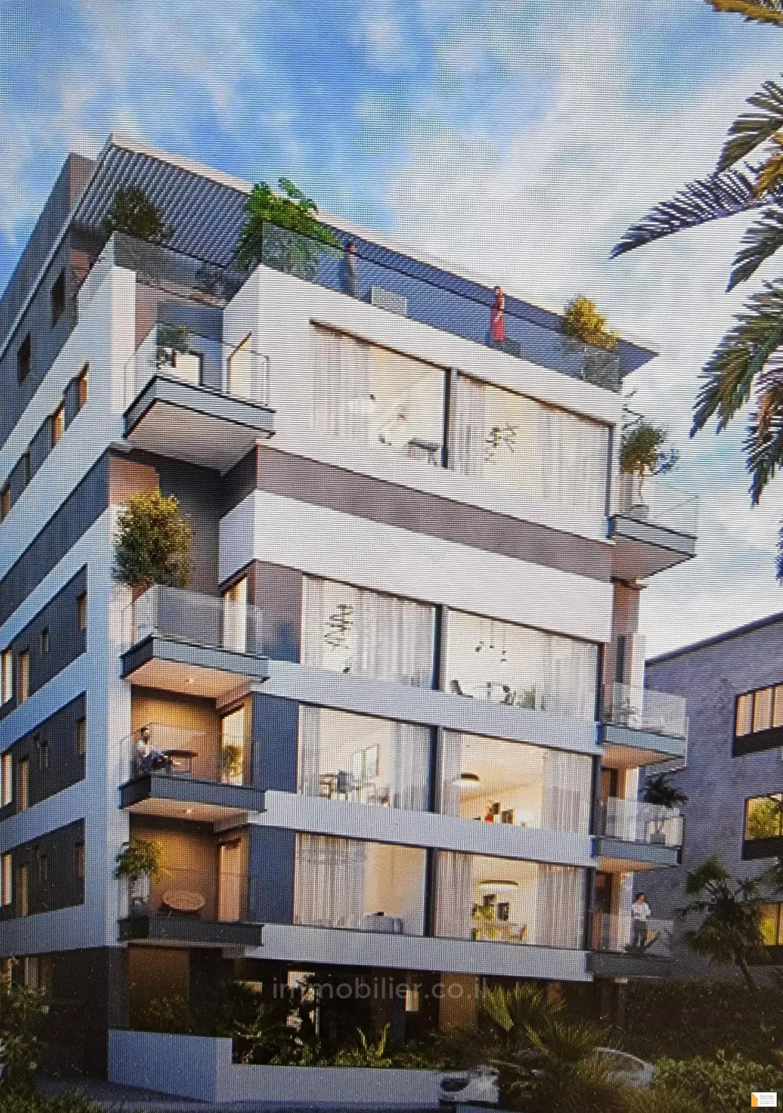 tranquilo,en un hermoso edificio,¡No se lo puede perder!,agradable,luminoso,espacioso,Renovado,Proyecto de calidad