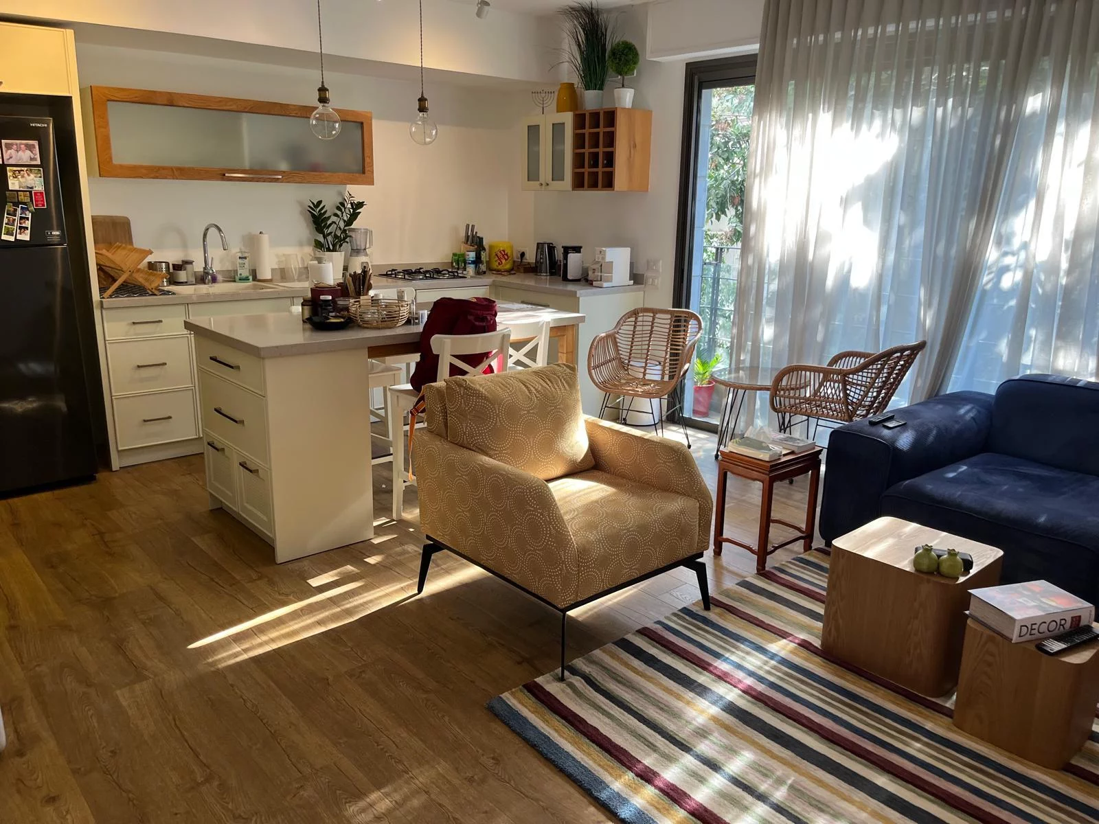 ¡No te lo pierdas! Apartamento agradable, tranquilo, luminoso, magnífico, renovado y espacioso