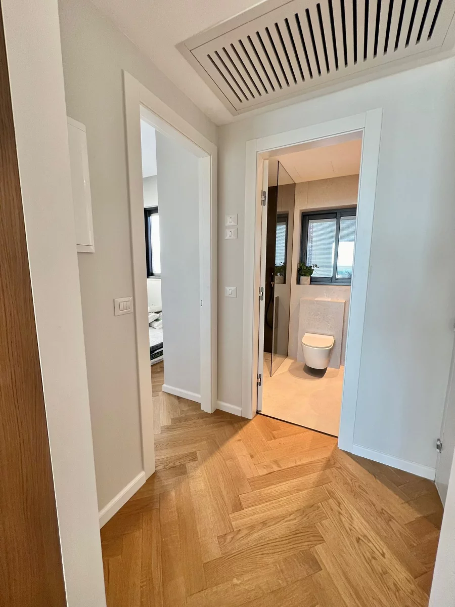 Magnífico apartamento renovado, espacioso, luminoso, bien distribuido, tranquilo, cerca del mar, ¡no hay que perdérselo!