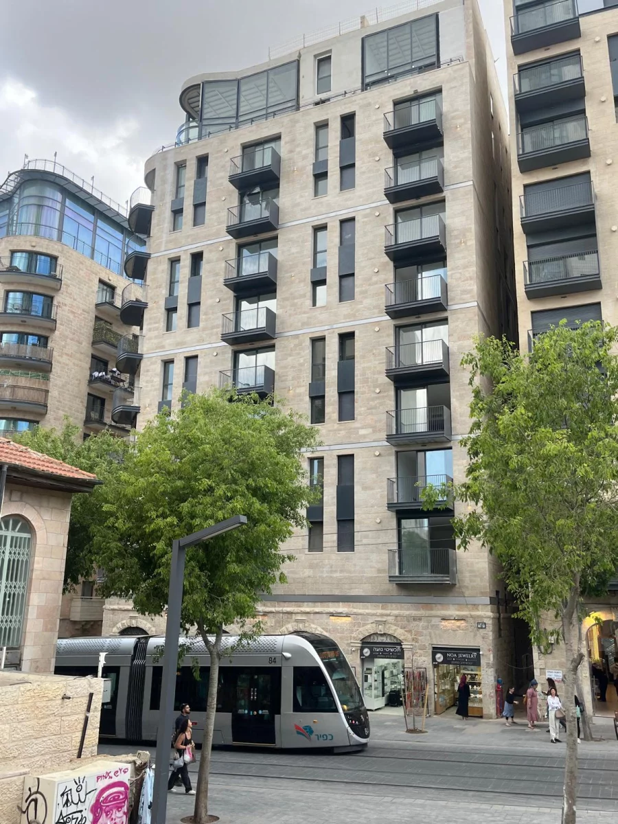 Magnífico edificio en alquiler en el centro de Jerusalén