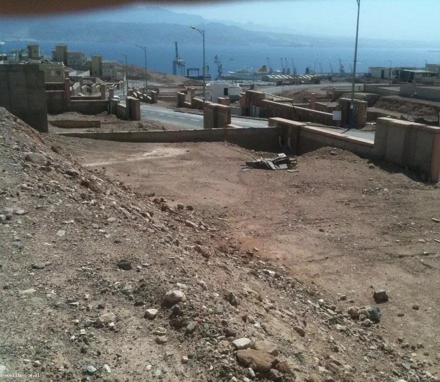 Terreno 1000m² en Eilat - Vista al mar - Permiso 5 apartamentos - Barrio residencial