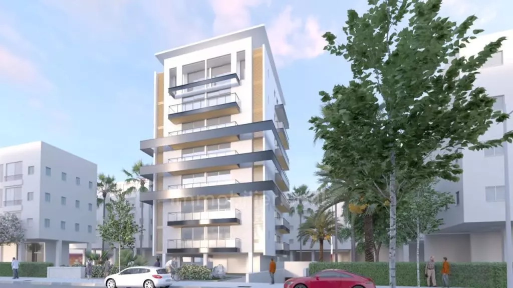TERRENO EN VENTA CENTRO CIUDAD - Buena ubicación, piso alto con vista al mar - ¡Buena oportunidad que no hay que perderse!