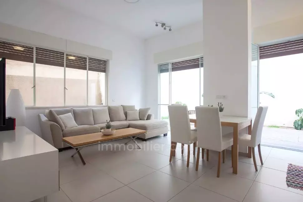 Sublime apartamento de 3 habitaciones con jardín a 100m del mar