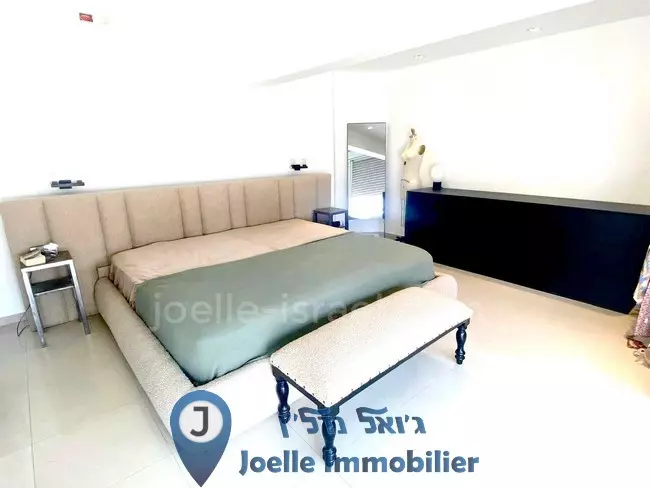 Triplex al pie del kikar