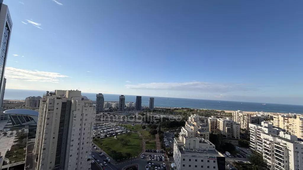 ¡No se lo pierdan! Hermoso cottage de 7 habitaciones en venta, Marina, Ashdod