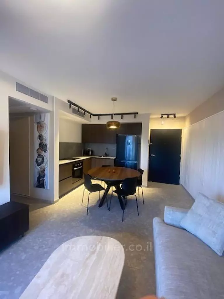 Hermoso apartamento de 3 habitaciones en venta en edificio de lujo, Tel Aviv