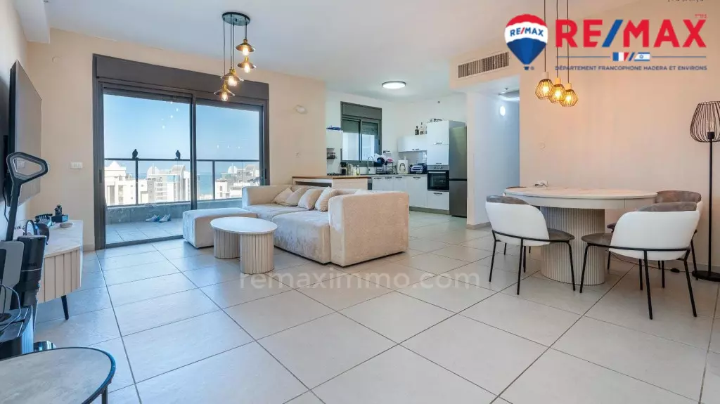 Apartamento familiar reciente de 5 habitaciones al borde de la reserva natural de Ein Hayam!
