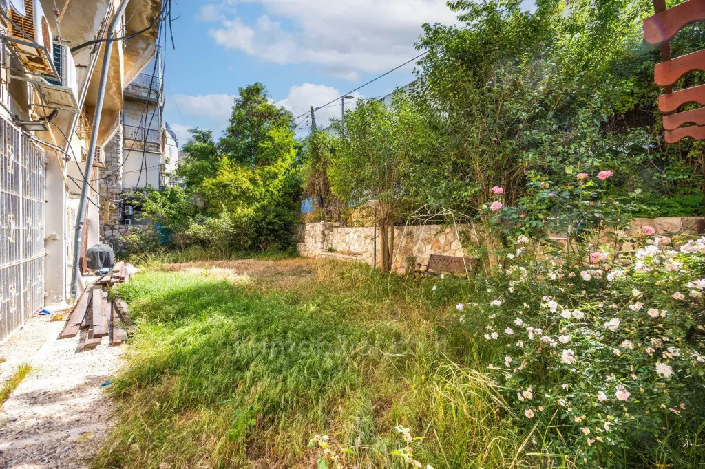 ¡ÚNICO! ¡Magnífica planta baja con 245 m² de exteriores!
