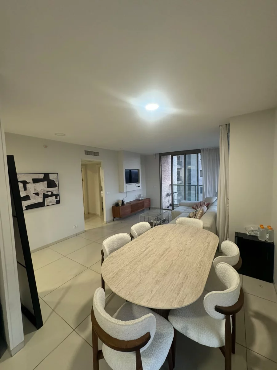 Magnífico apartamento de 3 habitaciones en el centro de la ciudad