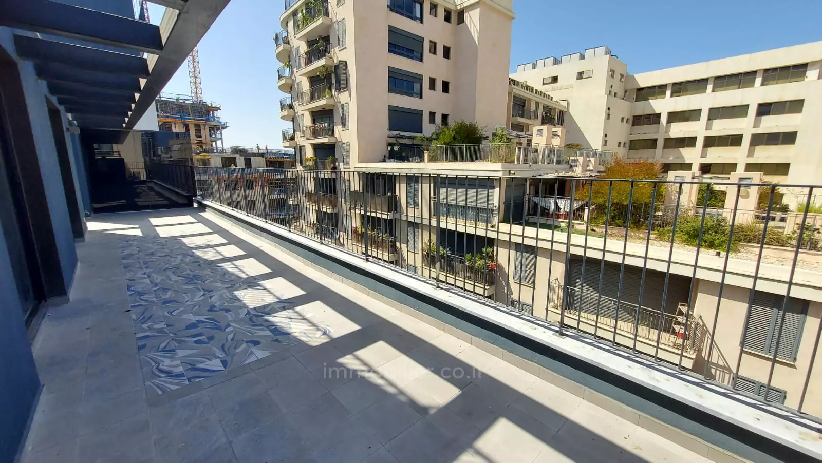 Duplex-Penthouse - Calle tranquila - Florentine