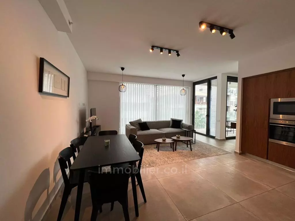 Magnífico apartamento de 3 habitaciones - Cerca del mar