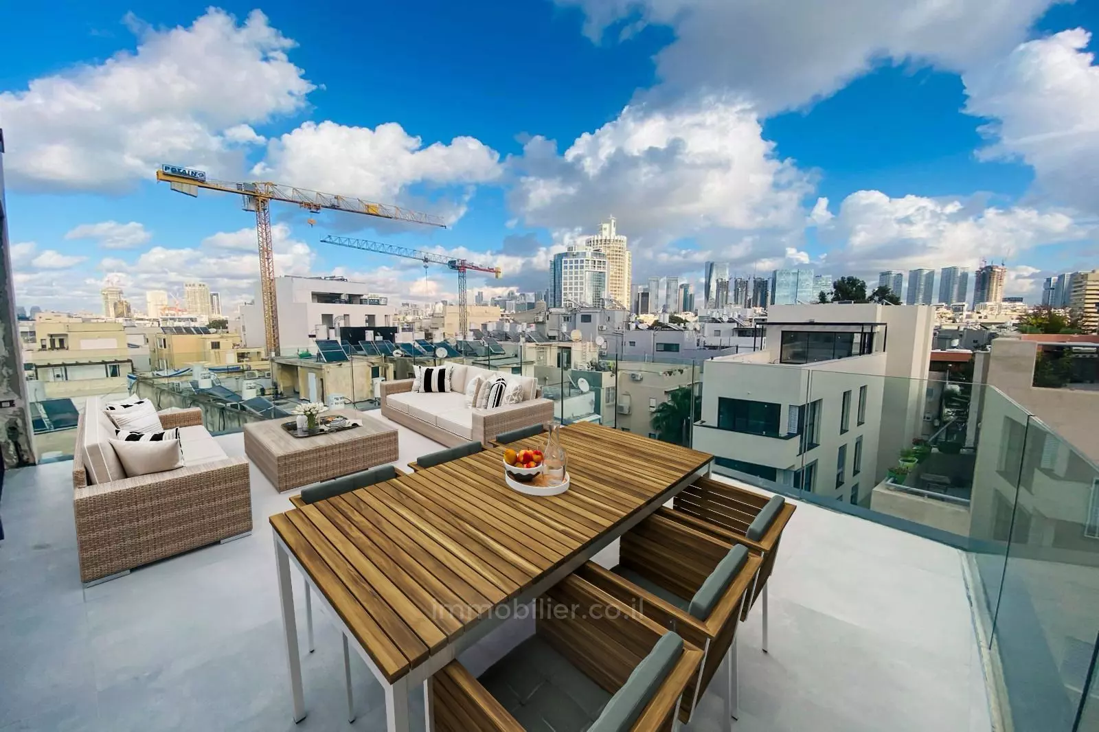 Duplex-Penthouse - Edificio Nuevo