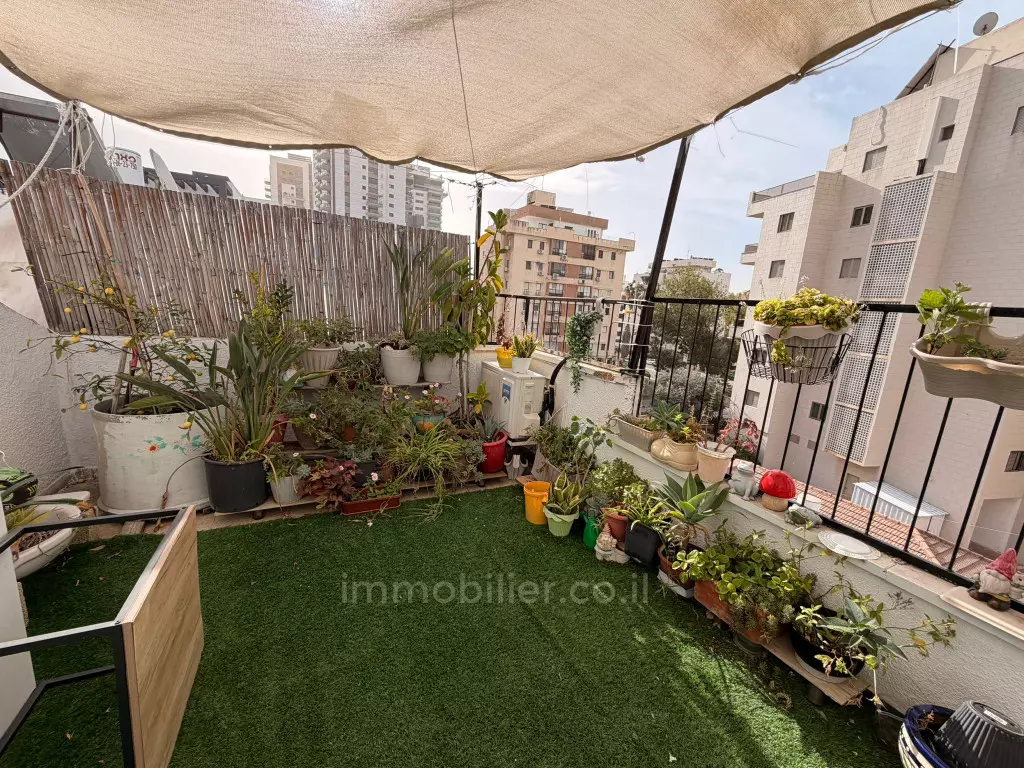 Cottage con potencial - Norte de Netanya