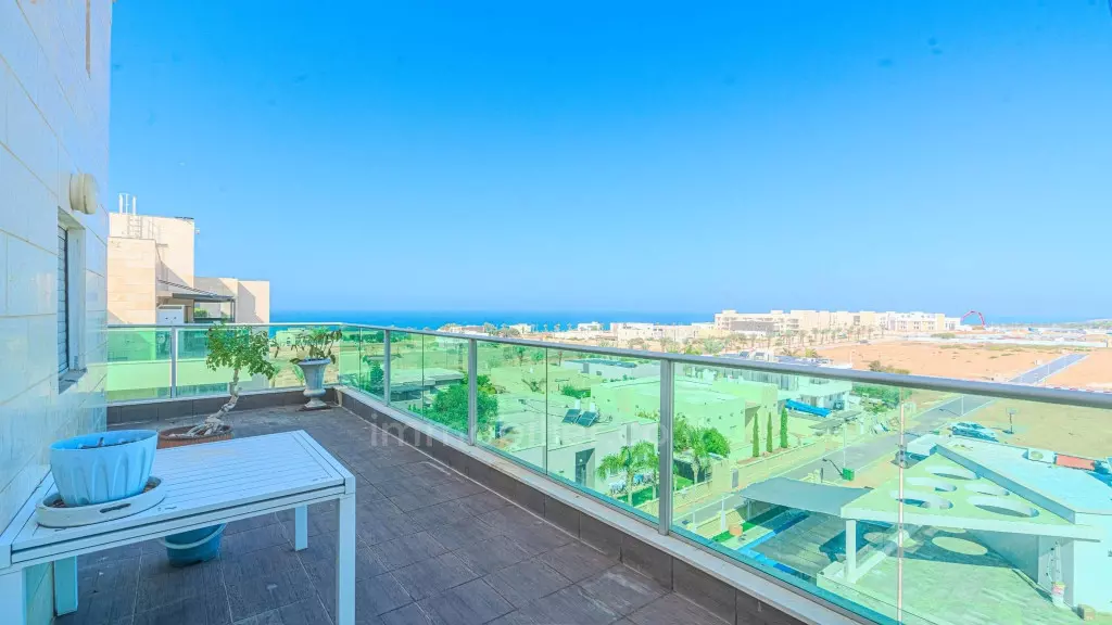 Mini Penthouse 5 habitaciones frente al mar - Edificio boutique