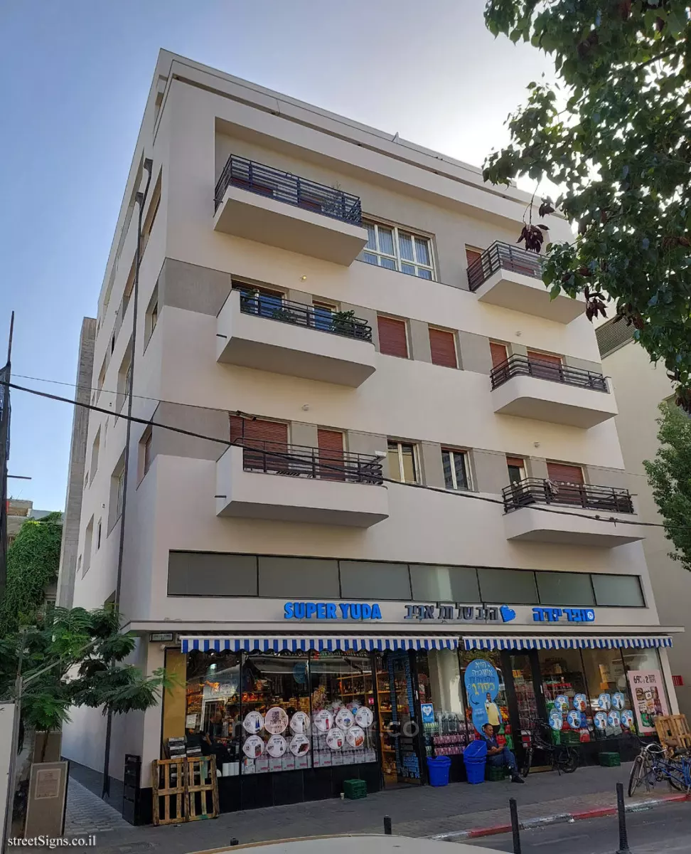 En venta – Apartamento 2 habitaciones entre shuk hacarmel y Rothschild
