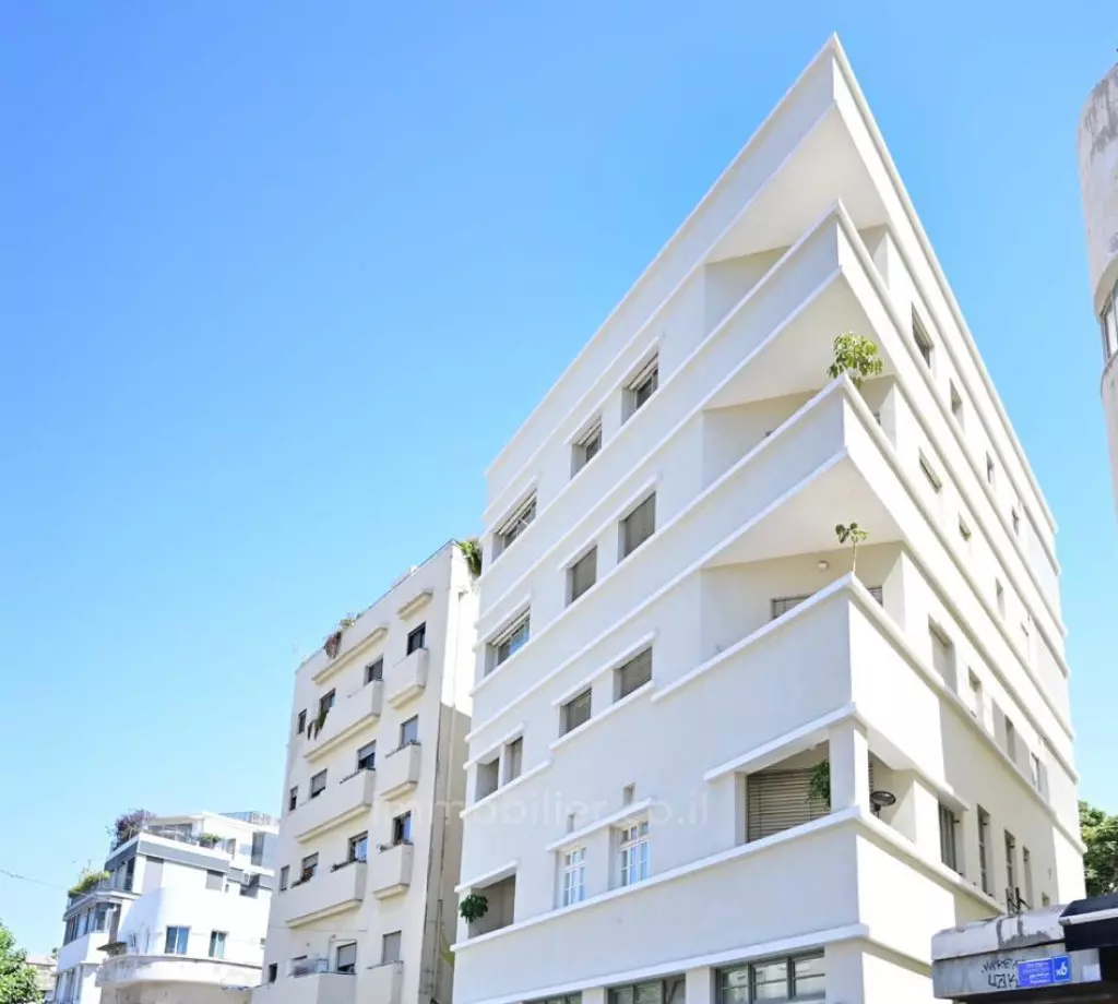 EXCLUSIVA – Dúplex penthouse Shenkin, cerca del mercado Carmel