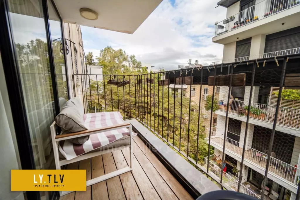 Magnífico piso de 2 habitaciones en venta cerca de Kikar Rabin y bulevar Chen