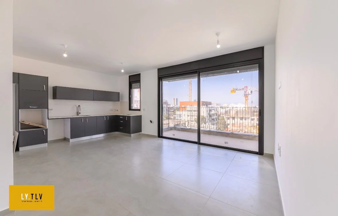 Soberbio apartamento de 3 habitaciones con parking y mamad cerca del parque Hayarkon