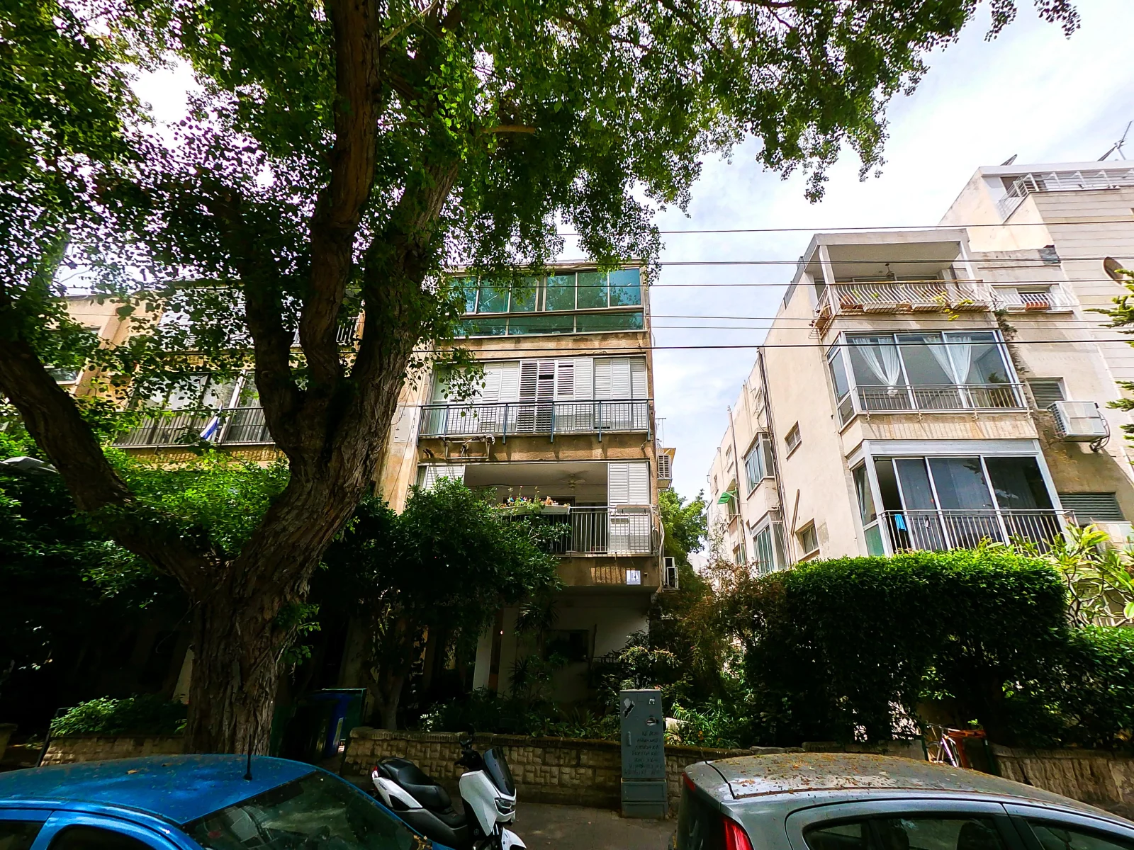 Magnífico piso de 3 habitaciones muy luminoso en zona tranquila cerca del parque y el mar